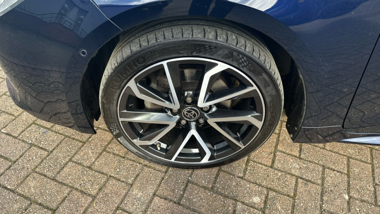 Toyota Corolla 2.0 VVT-i Hybrid Excel 5dr CVT Hybrid Hatchback